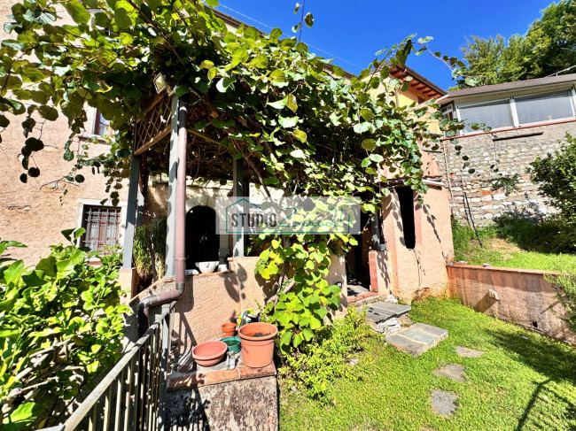 Casa singola in vendita a Pietrasanta