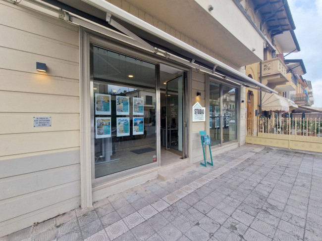 Agenzia immobiliare a Camaiore