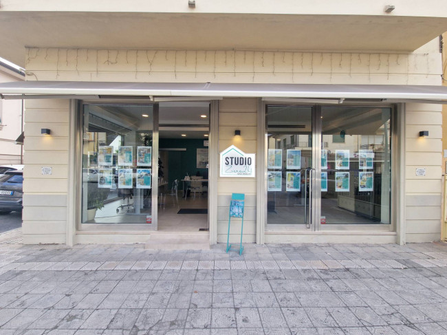 Agenzia immobiliare a Camaiore