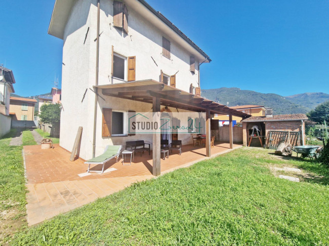 Villa in vendita a Camaiore