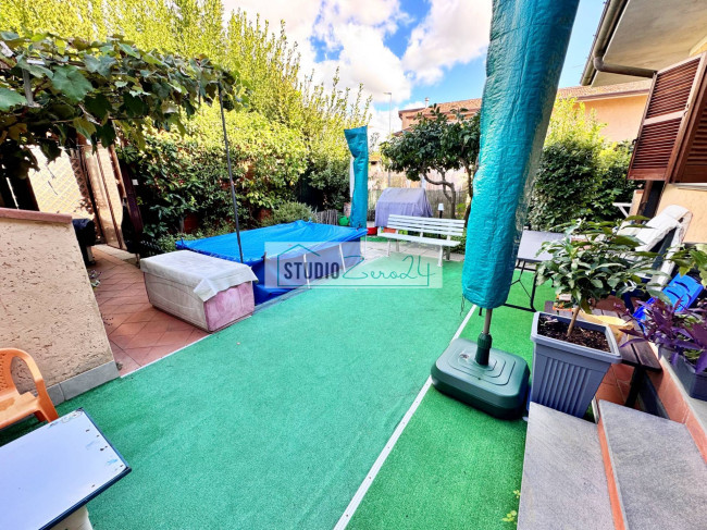 Villette a schiera in vendita a Pietrasanta