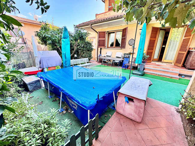 Villette a schiera in vendita a Pietrasanta