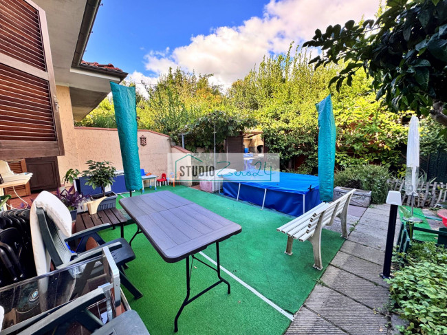 Villette a schiera in vendita a Pietrasanta