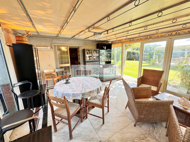 Villa in vendita a Seravezza