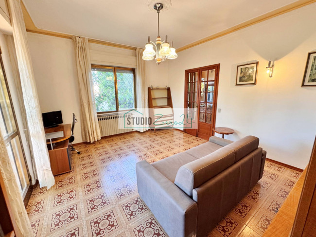 Villa in vendita a Seravezza