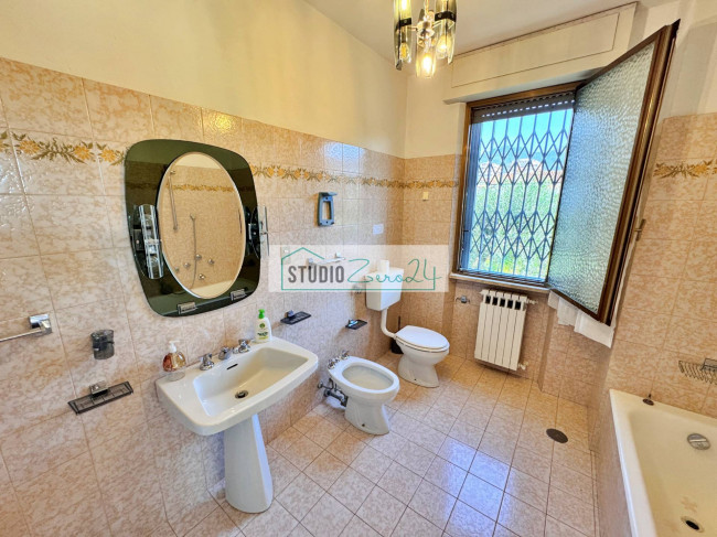 Villa in vendita a Seravezza