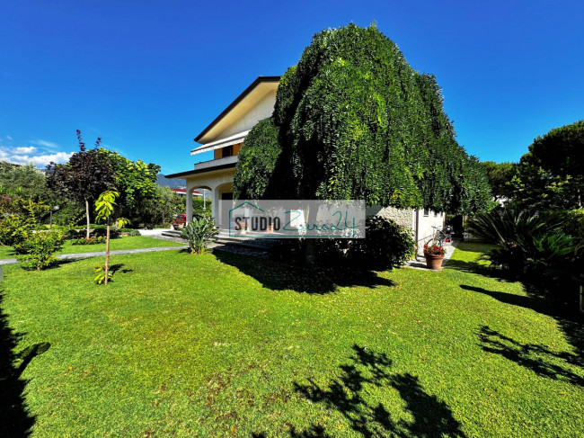 Villa in vendita a Forte dei Marmi