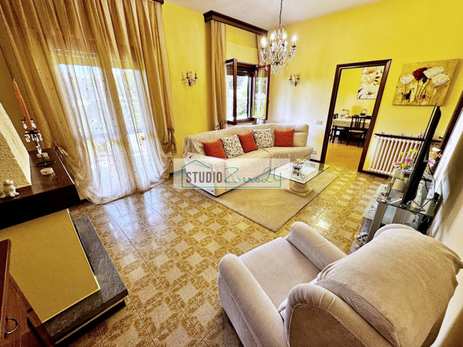 Villa in vendita a Forte dei Marmi