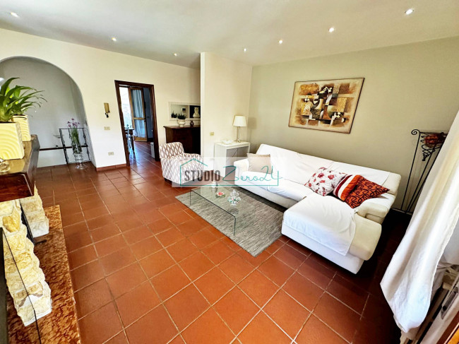 Villa in vendita a Forte dei Marmi