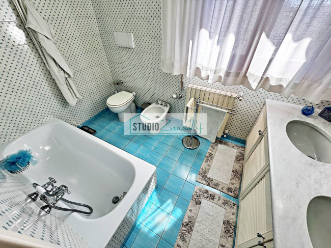 Villa in vendita a Forte dei Marmi