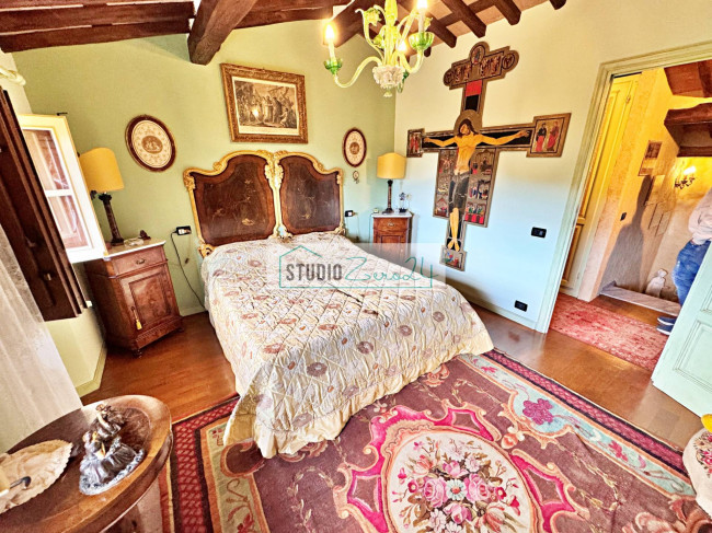 Villa in vendita a Seravezza