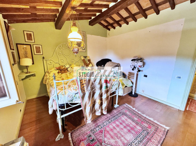 Villa in vendita a Seravezza