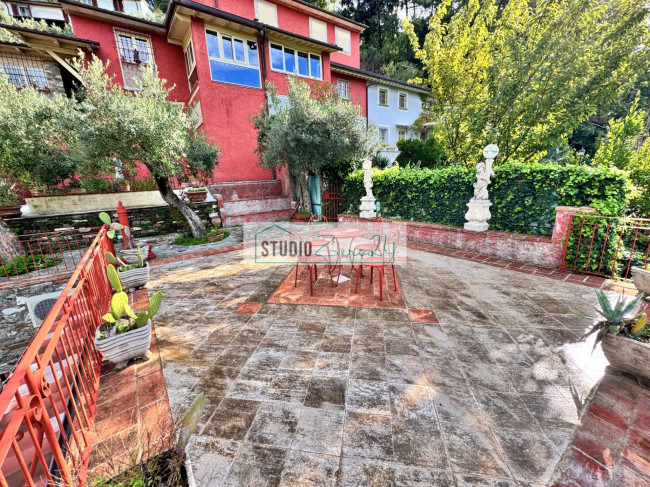 Villa in vendita a Seravezza