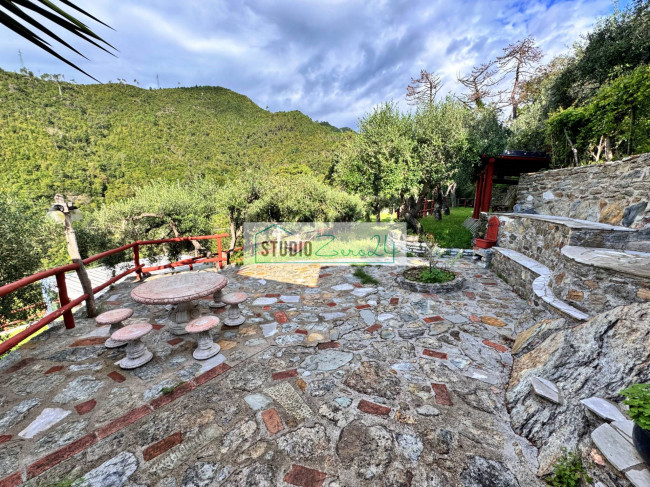 Villa in vendita a Seravezza