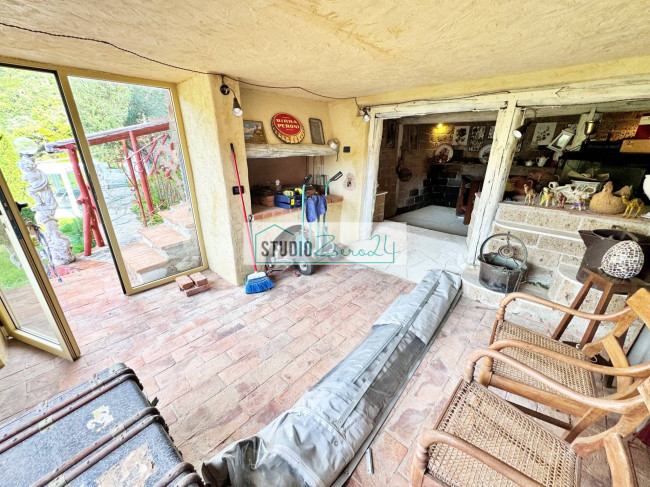 Villa in vendita a Seravezza