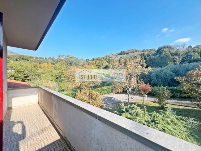 Villa in vendita a Camaiore