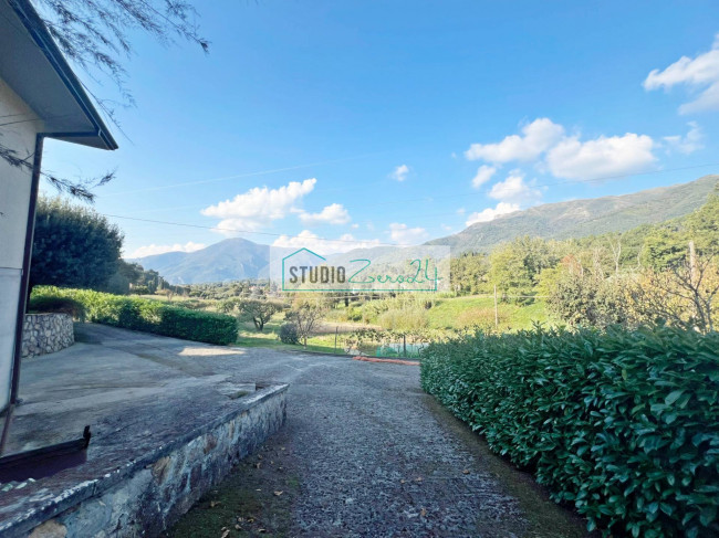 Villa in vendita a Camaiore