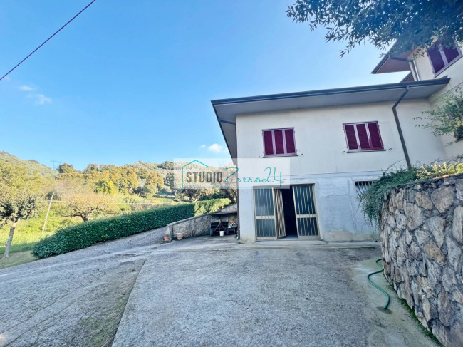 Villa in vendita a Camaiore