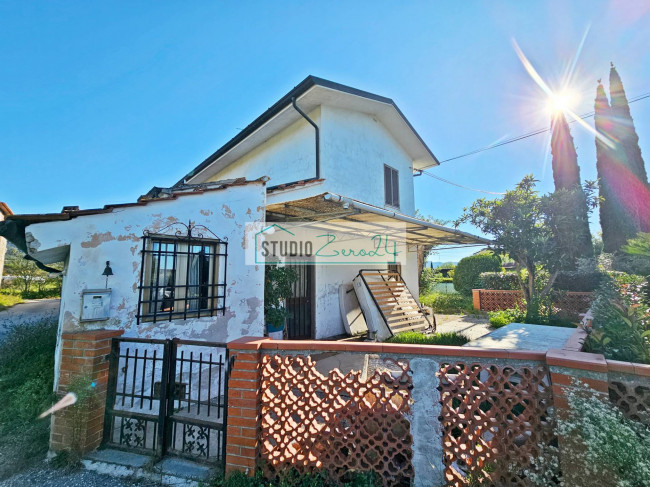 Casa singola in vendita a Massarosa