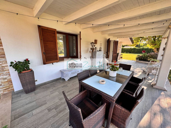 Villa in vendita a Pietrasanta