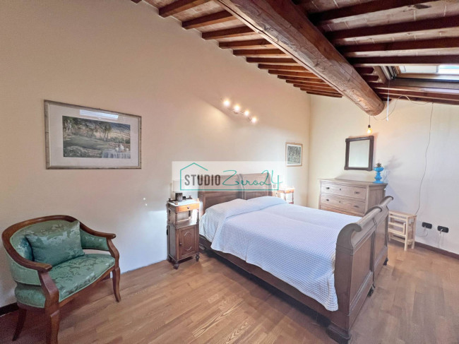 Villette a schiera in vendita a Camaiore