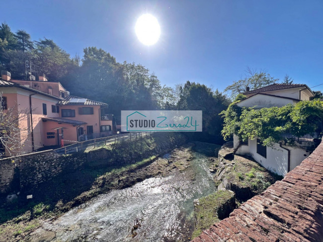 Villette a schiera in vendita a Camaiore