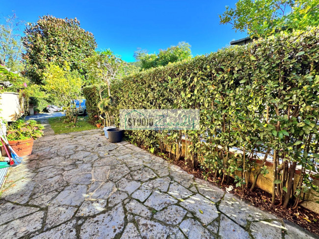 Villetta Bifamiliare in vendita a Pietrasanta