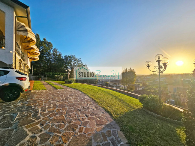 Villa in vendita a Massarosa