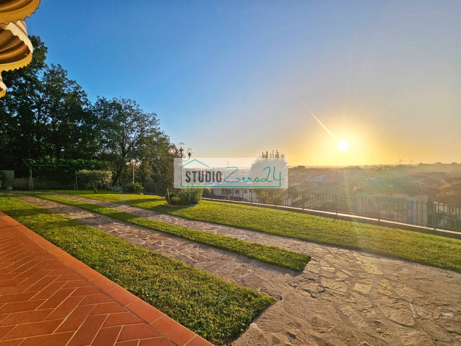 Villa in vendita a Massarosa