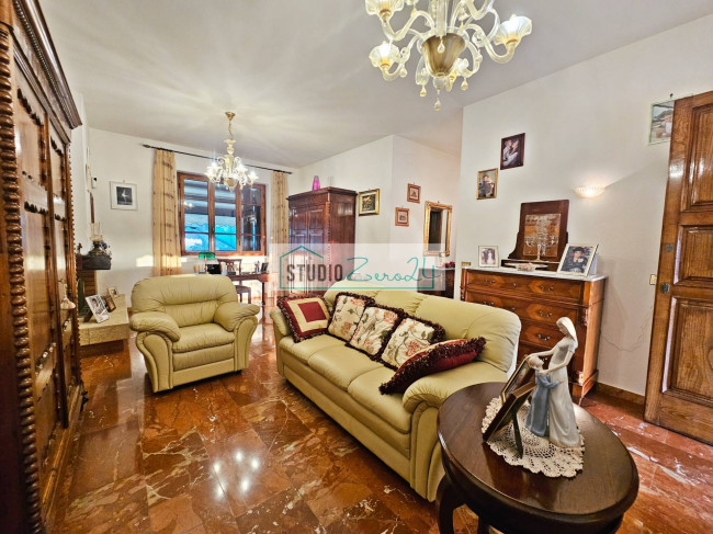 Villa in vendita a Massarosa