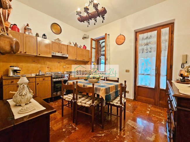 Villa in vendita a Massarosa