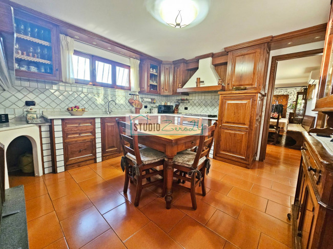 Villa in vendita a Massarosa