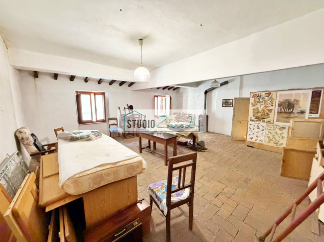 Casa singola in vendita a Seravezza