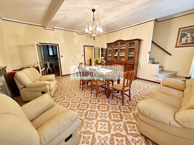 Casa singola in vendita a Seravezza