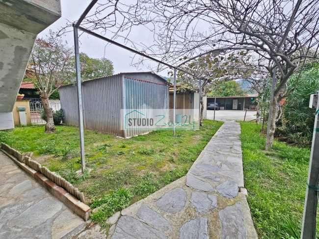 Appartamento in vendita a Massarosa