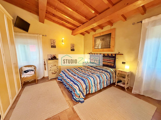 Cielo Terra in vendita a Pietrasanta