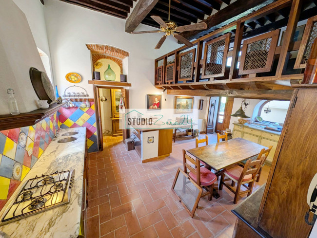 Villa in vendita a Pietrasanta