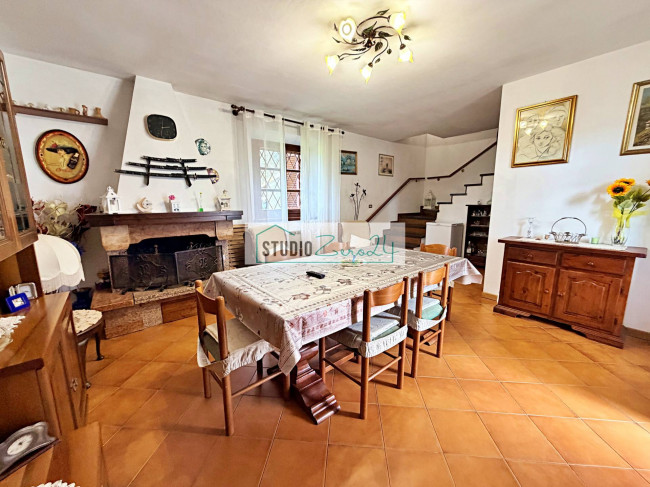 Casale in vendita a Pietrasanta