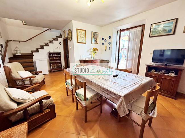 Casale in vendita a Pietrasanta