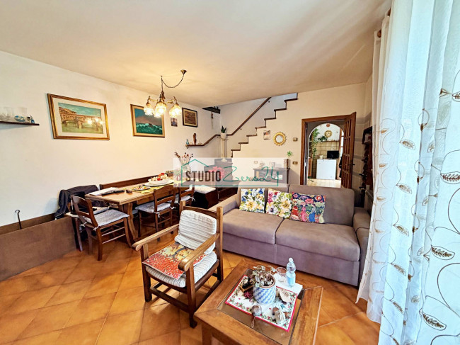 Casale in vendita a Pietrasanta