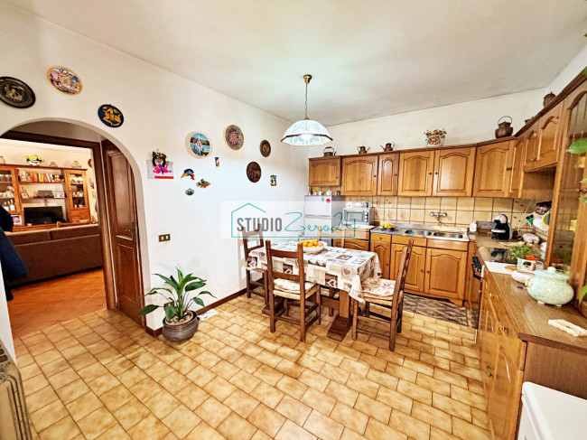 Casale in vendita a Pietrasanta