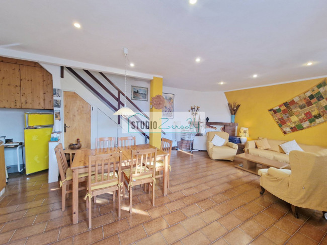 Villetta Bifamiliare in vendita a Camaiore