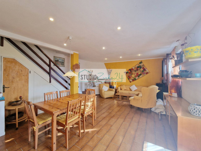 Villetta Bifamiliare in vendita a Camaiore