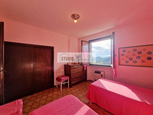 Villetta Bifamiliare in vendita a Camaiore