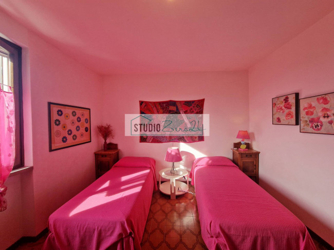 Villetta Bifamiliare in vendita a Camaiore