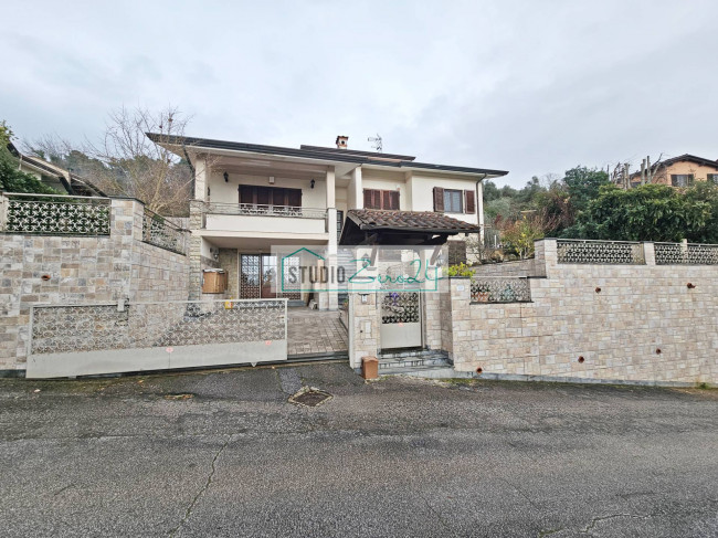 Villa in vendita a Massarosa