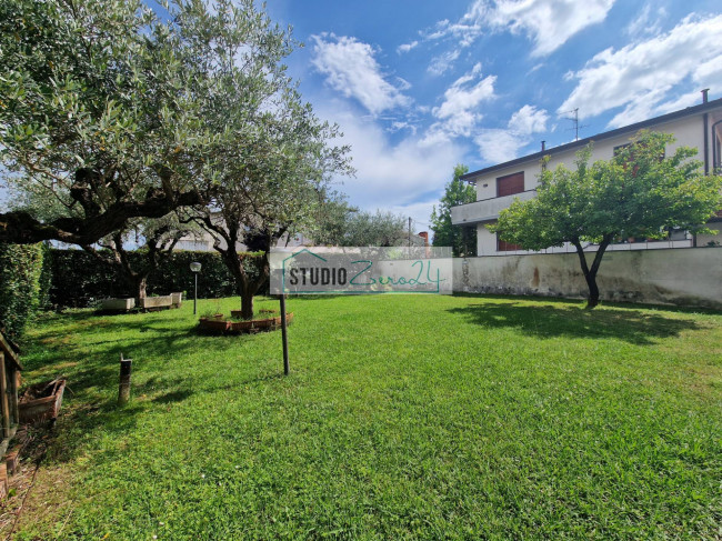 Appartamento in vendita a Camaiore