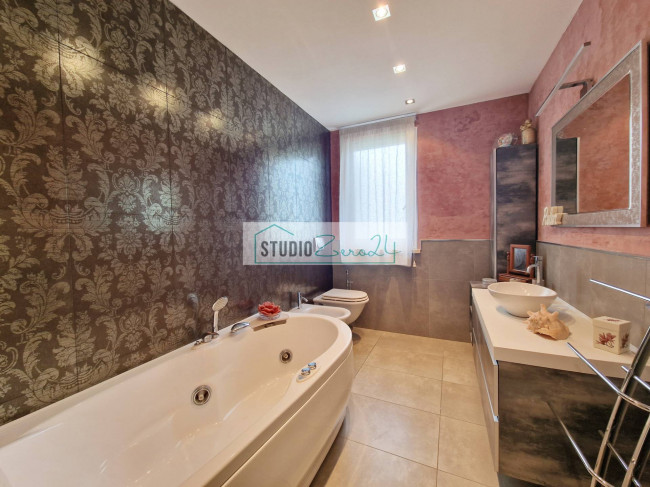 Appartamento in vendita a Camaiore