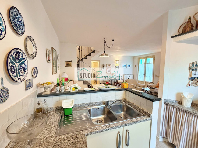 Villetta Bifamiliare in vendita a Pietrasanta