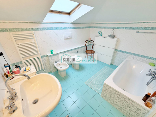 Villetta Bifamiliare in vendita a Pietrasanta